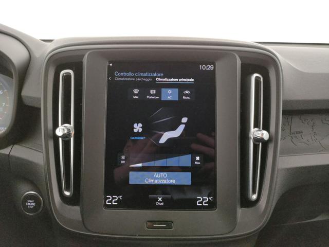 VOLVO XC40 usata, con Touch screen