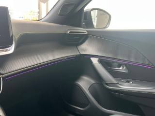 PEUGEOT 2008 usata, con Specchietti laterali elettrici