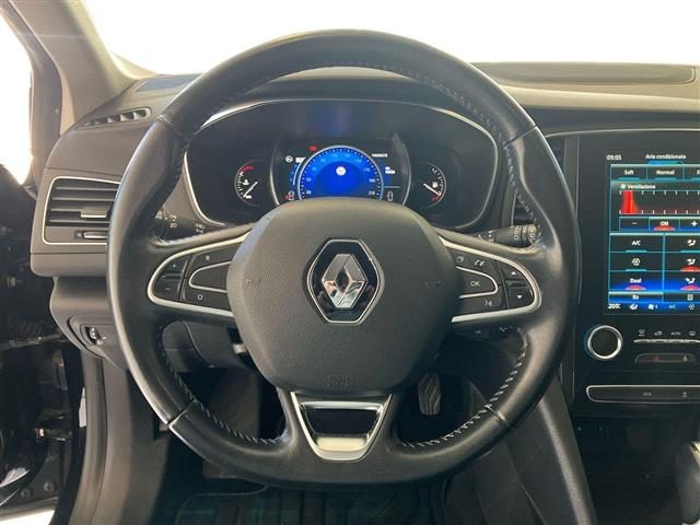 RENAULT Megane usata, con USB