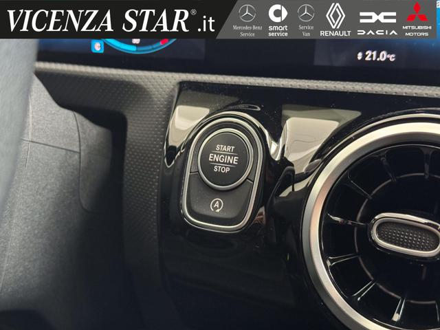 MERCEDES-BENZ A 160 usata, con Sedili riscaldati