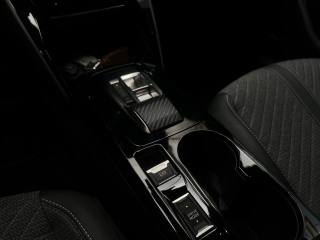 PEUGEOT 2008 usata, con USB