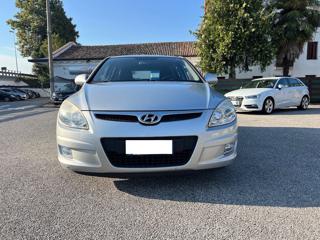 HYUNDAI i30 usata, con Airbag