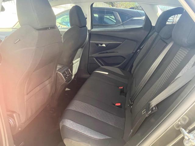 PEUGEOT 3008 usata, con Autoradio