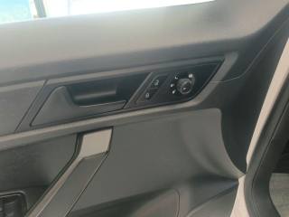 VOLKSWAGEN Caddy usata 15