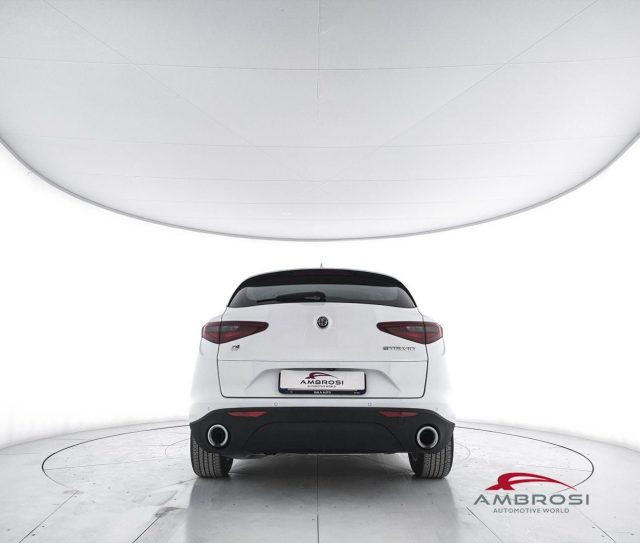 ALFA ROMEO Stelvio usata 5