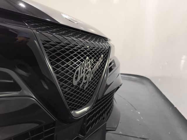 ALFA ROMEO Junior usata, con Luci diurne LED