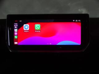 PEUGEOT 2008 usata, con Specchietti laterali elettrici