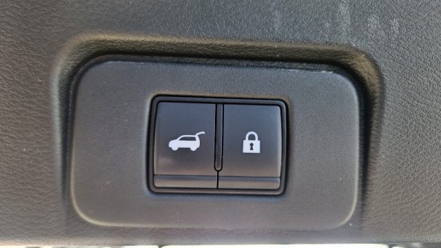 NISSAN X-Trail usata, con Touch screen