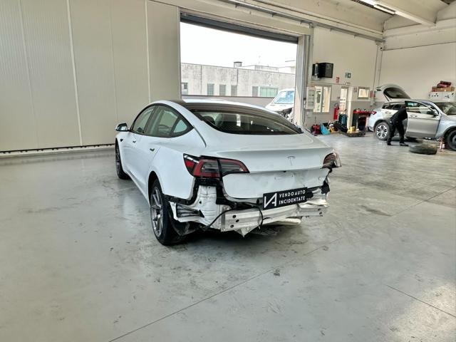 TESLA Model 3 usata, con Alzacristalli elettrici