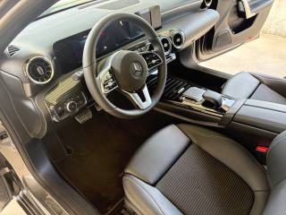 MERCEDES-BENZ A 180 usata, con Chiusura centralizzata