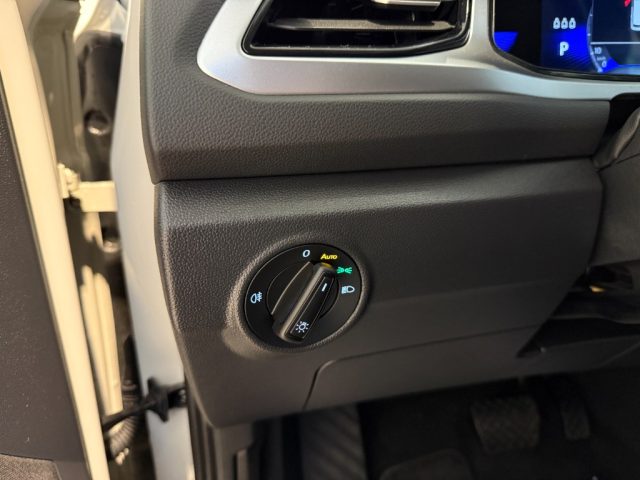 VOLKSWAGEN T-Roc usata, con Climatizzatore