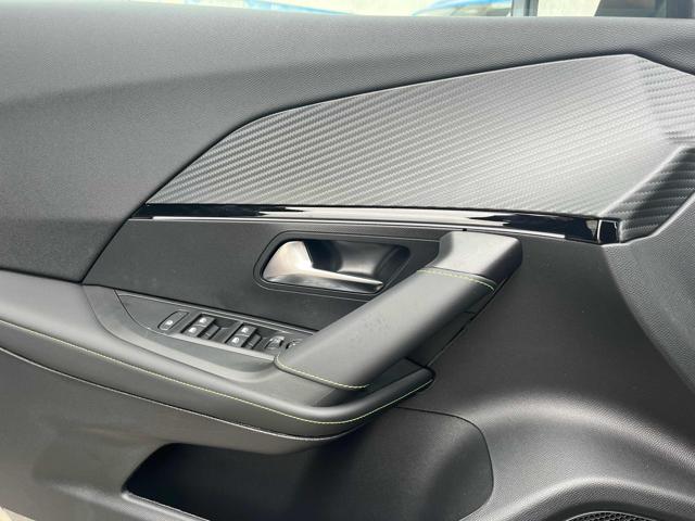 PEUGEOT 2008 usata, con Climatizzatore
