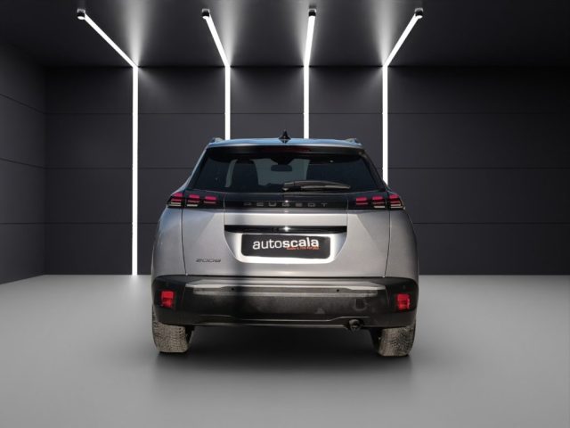 PEUGEOT 2008 usata, con Autoradio