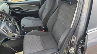 TOYOTA Yaris usata 14