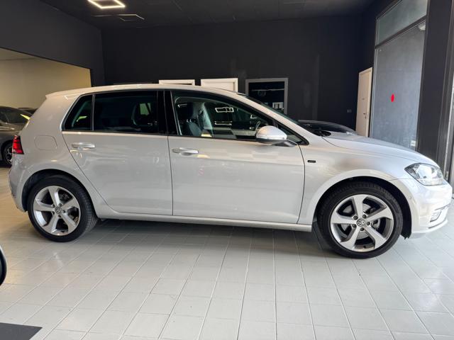 VOLKSWAGEN Golf usata, con Boardcomputer