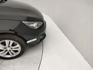 PEUGEOT 308 usata, con Freno di stazionamento elettrico