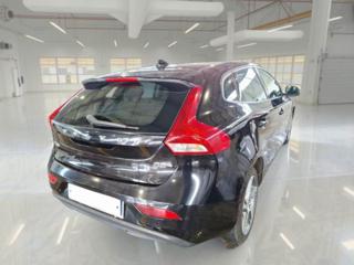 VOLVO V40 usata, con Airbag