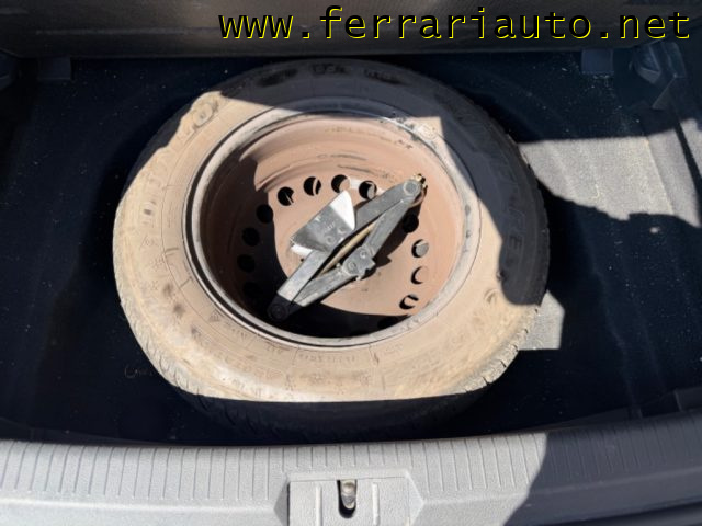 VOLKSWAGEN Golf usata, con Sedile posteriore sdoppiato