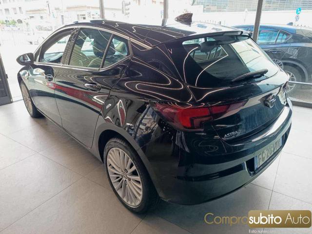 OPEL Astra usata, con Autoradio