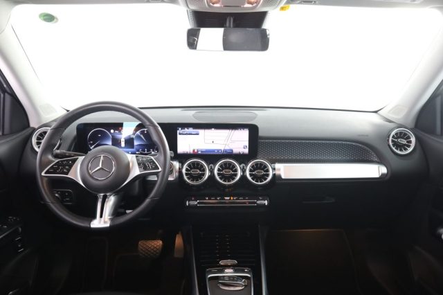 MERCEDES-BENZ GLB 200 usata 3