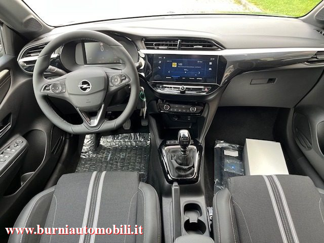 OPEL Corsa usata, con USB