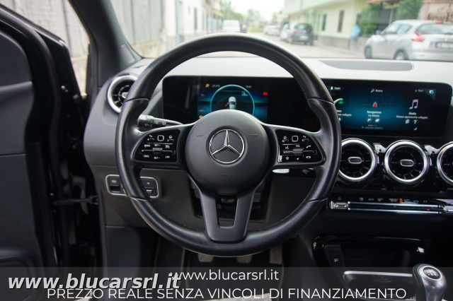 MERCEDES-BENZ B 180 usata, con Servosterzo