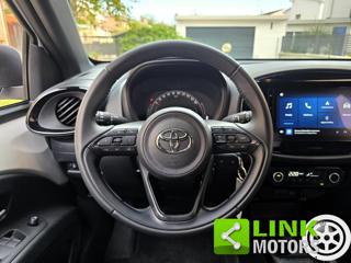 TOYOTA Aygo X usata, con Controllo automatico clima