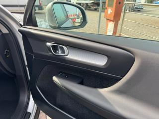 VOLVO XC40 usata, con Bluetooth