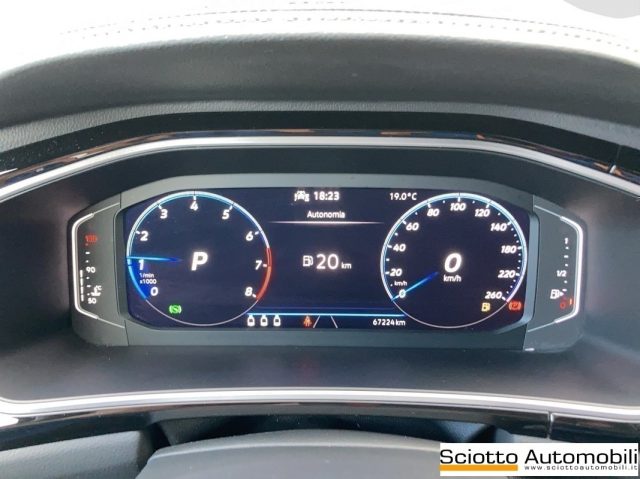 VOLKSWAGEN T-Roc usata, con ESP