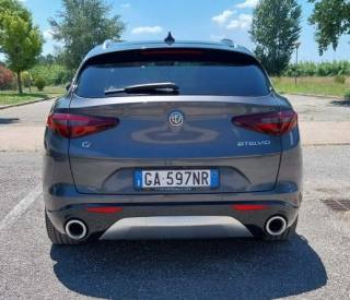 ALFA ROMEO Stelvio usata, con Luci diurne LED