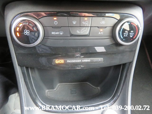 FORD Puma usata, con USB