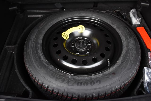 JEEP Compass usata, con Cruise Control