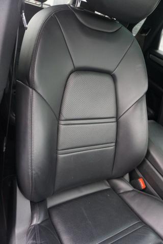 PORSCHE Cayenne usata, con Hill holder