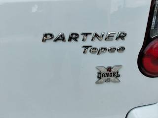 PEUGEOT Partner usata, con Climatizzatore