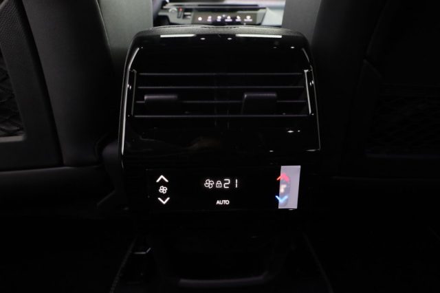 PEUGEOT 5008 usata 23