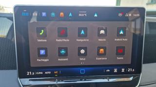 VOLKSWAGEN Tiguan usata, con Park Distance Control