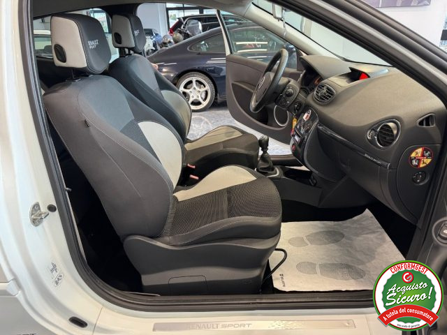 RENAULT Clio usata, con Cruise Control