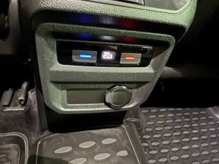 VOLKSWAGEN Tiguan usata, con Park Distance Control