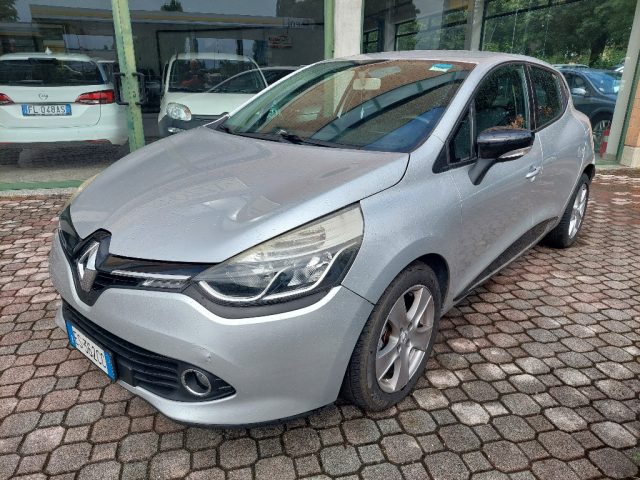RENAULT Clio usata, con Airbag