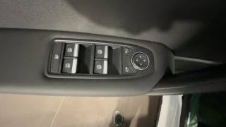 RENAULT Captur usata, con Sensori di parcheggio posteriori