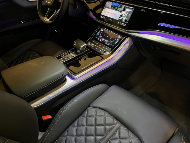 AUDI Q8 usata, con Trazione integrale