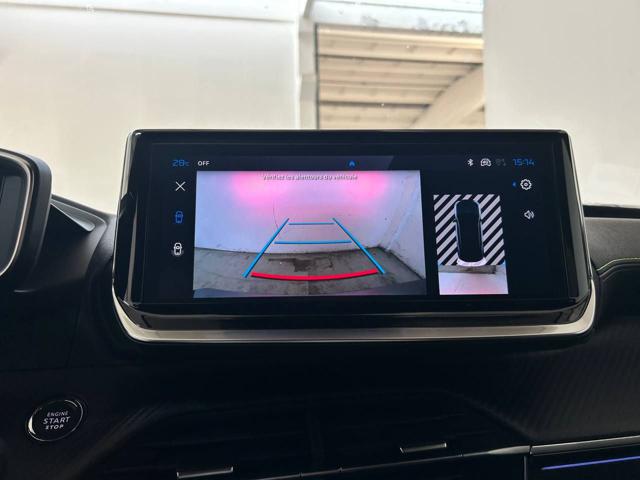 PEUGEOT 2008 usata, con Vetri oscurati