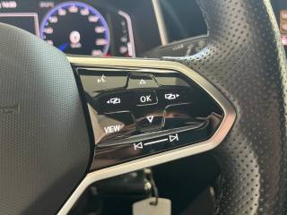 VOLKSWAGEN T-Roc usata, con Autoradio digitale