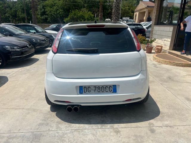 FIAT Grande Punto usata, con Autoradio