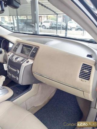 NISSAN Murano usata, con Sedile posteriore sdoppiato