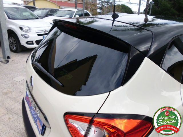 RENAULT Captur usata, con Luci diurne