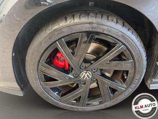 VOLKSWAGEN Golf usata, con Autoradio