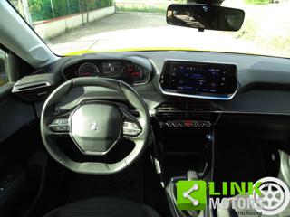 PEUGEOT 208 usata, con Sedile posteriore sdoppiato