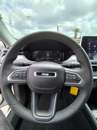 JEEP Compass usata, con Sedile posteriore sdoppiato