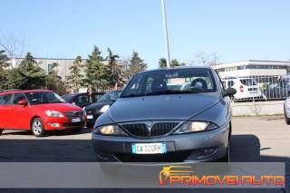LANCIA Ypsilon usata, con Autoradio